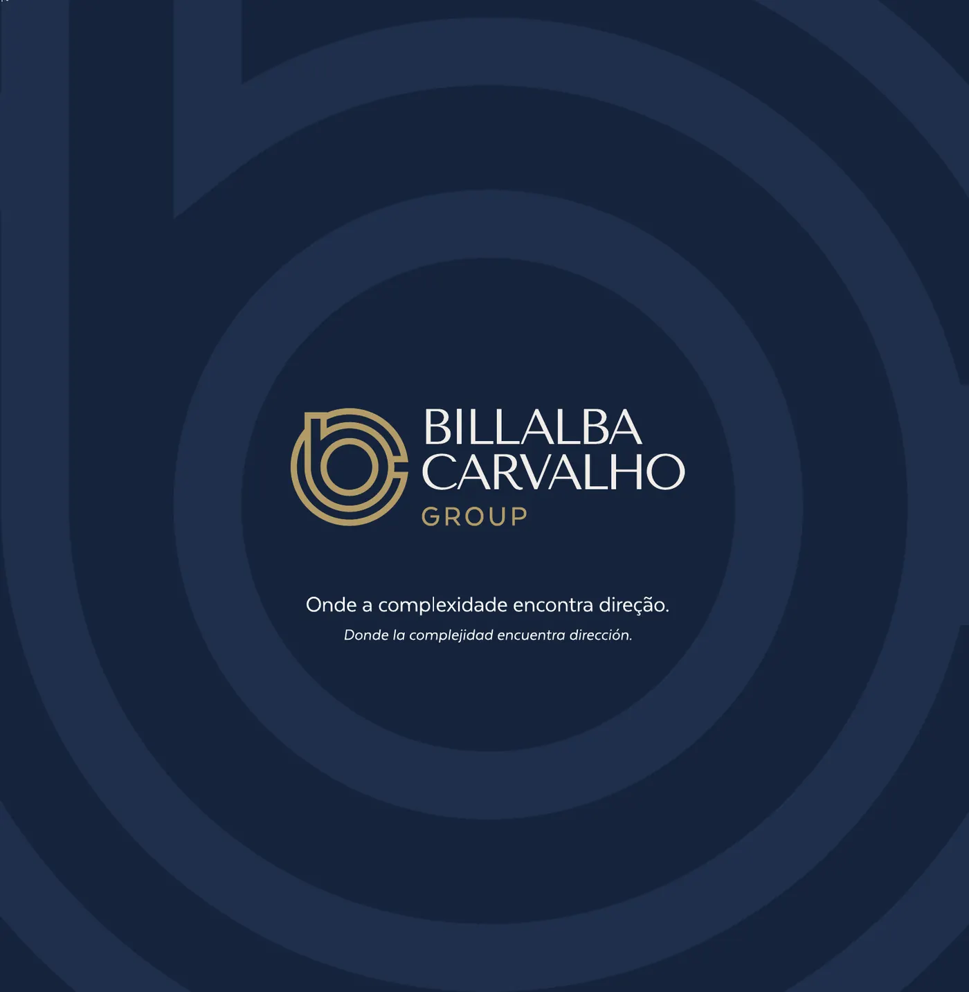 Capa do folder institucional: a assinatura do Group em português e em espanhol.